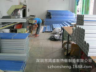 LED线形工矿灯套件;厂家直销 带透镜高棚灯套件 大灯管配件60度